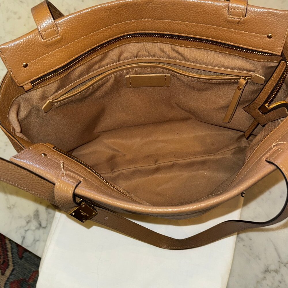 Giani Chiarini Matilde Italian Leather Tote Cognac Camel $385 Retail - Picture 6 of 14